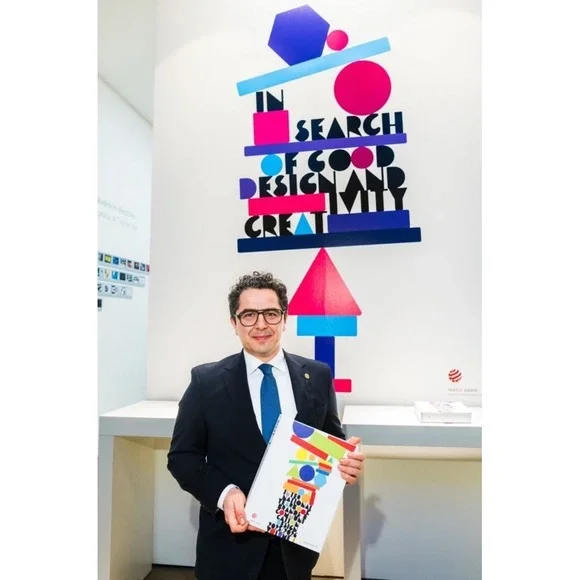 International Yearbook Brands And Communication Design 2025-2026 Vol 1-2 Sealed - Picture 2 of 4